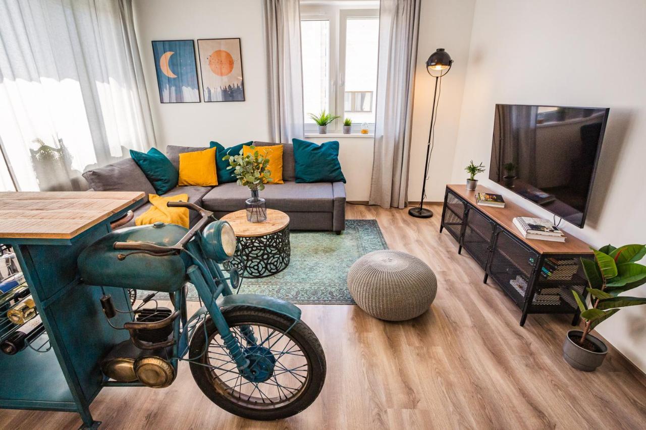 Stylish Oasis Central Apartment With Ac And Parking Budapeszt Zewnętrze zdjęcie